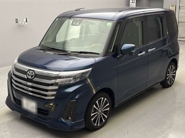TOYOTA ROOMY 2023