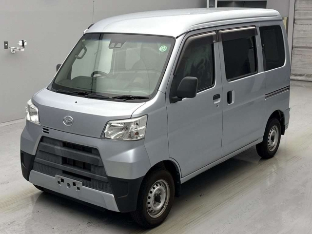DAIHATSU HIJET VAN 2019