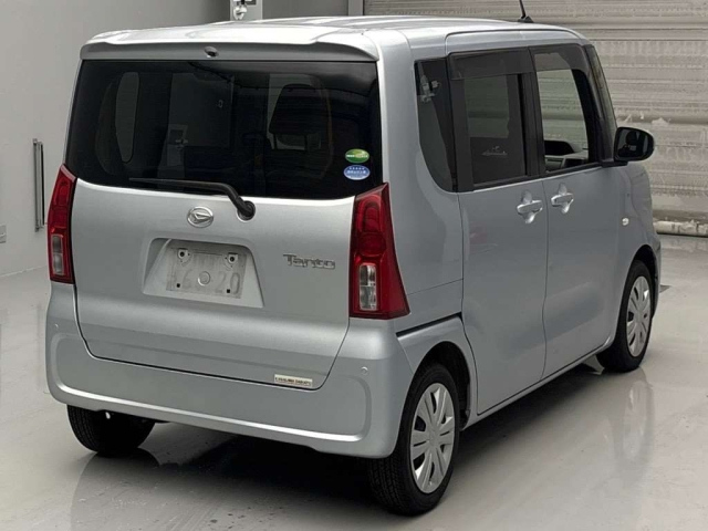 DAIHATSU TANTO 2020