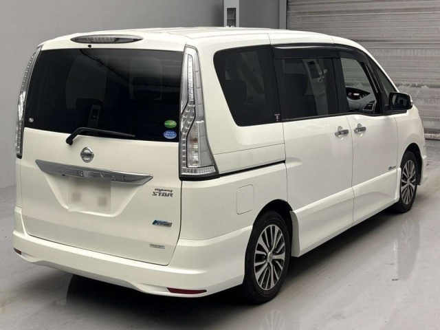 NISSAN SERENA 2014