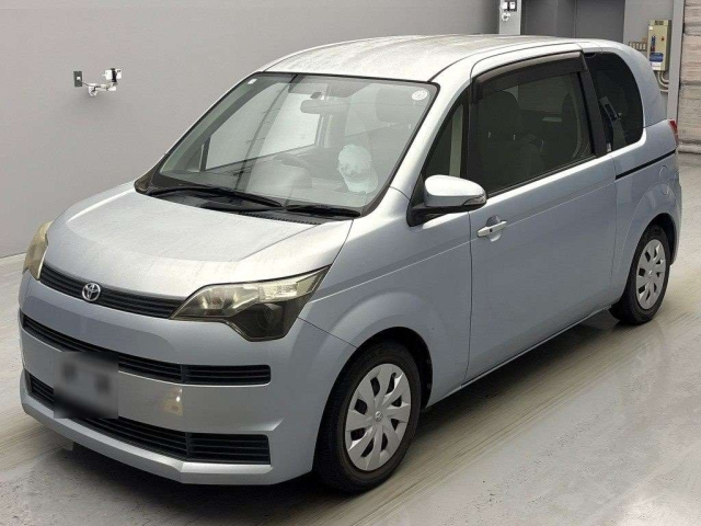 TOYOTA SPADE 2012