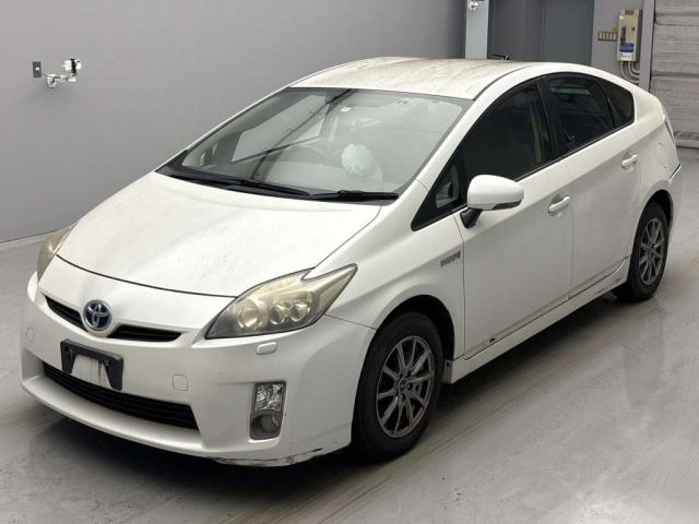 TOYOTA PRIUS 2010