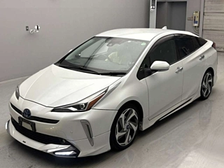 TOYOTA PRIUS 2020