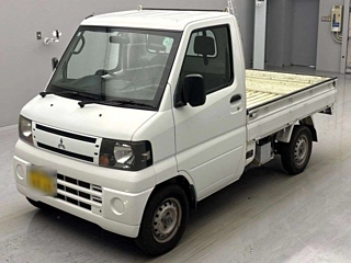 MITSUBISHI MINICAB TRUCK 2010