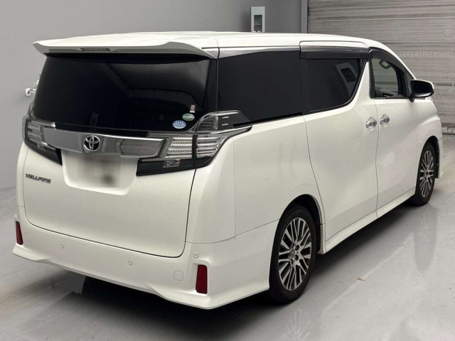 TOYOTA VELLFIRE 2016