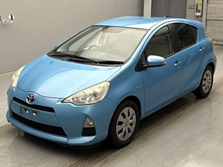 TOYOTA AQUA 2012