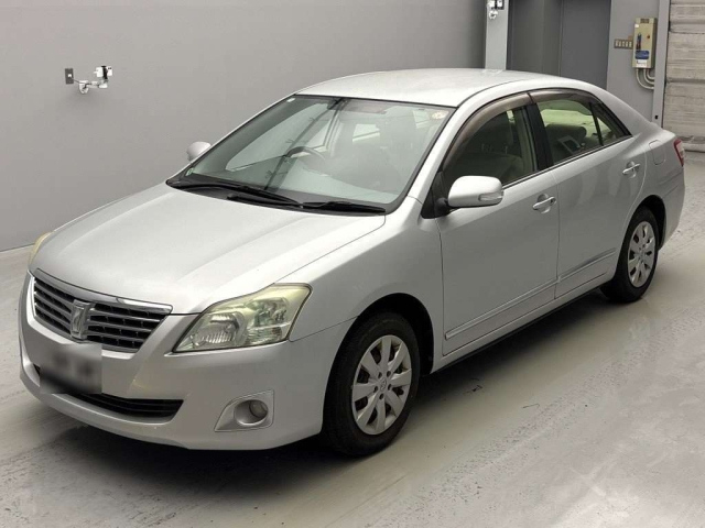 TOYOTA PREMIO 2012