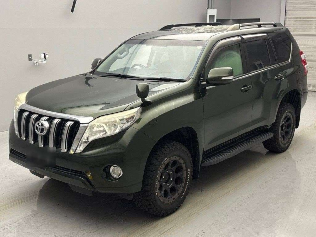 TOYOTA LAND CRUISER PRADO 2015