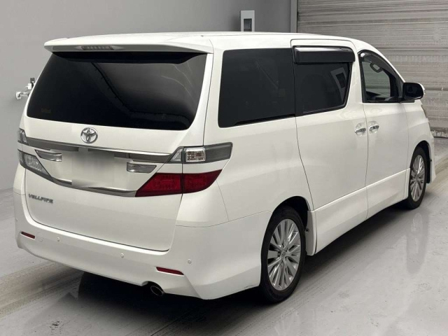 TOYOTA VELLFIRE 2012