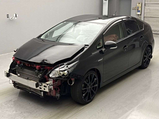TOYOTA PRIUS 2013