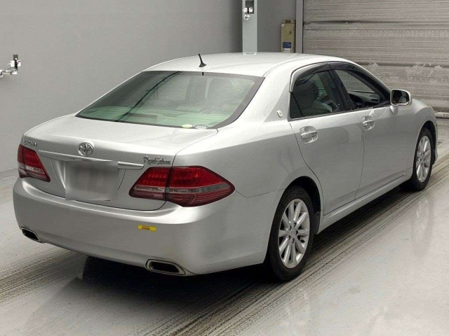 TOYOTA CROWN 2009