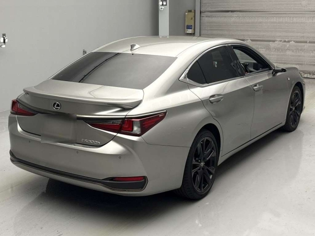 LEXUS ES 2022