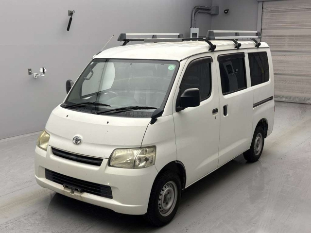 TOYOTA TOWN ACE VAN 2016