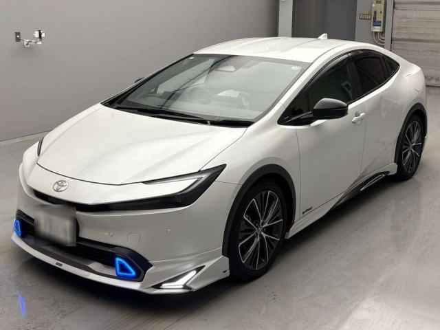 TOYOTA PRIUS 2023