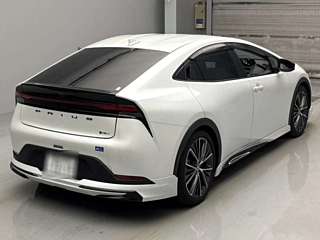 TOYOTA PRIUS 2023
