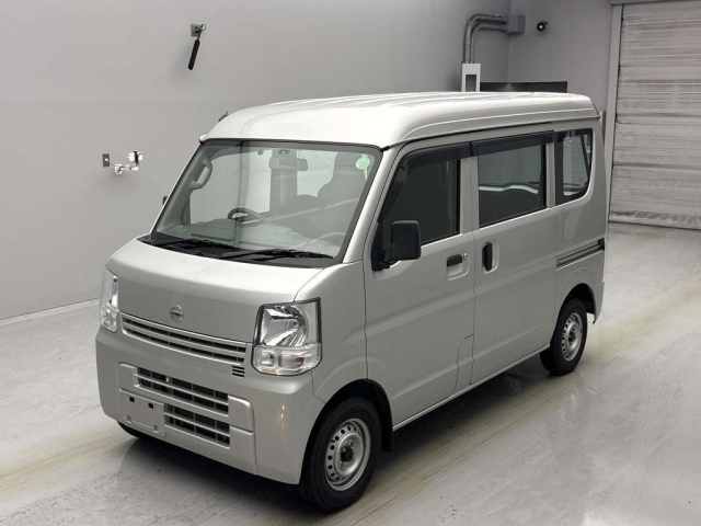 NISSAN CLIPPER VAN 2016