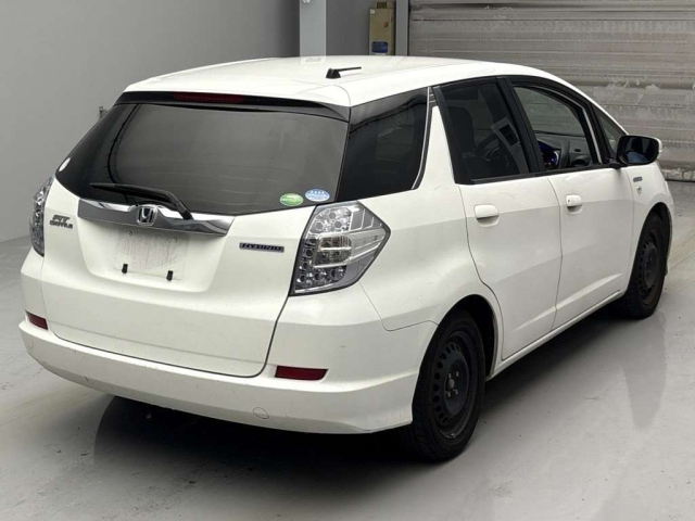 HONDA FIT SHUTTLE 2013