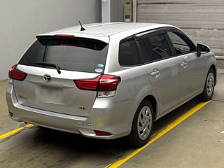 TOYOTA COROLLA FIELDER 2018