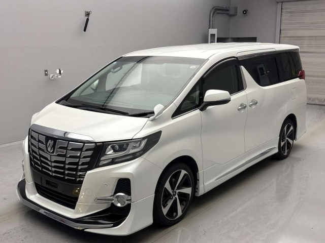 TOYOTA ALPHARD 2017