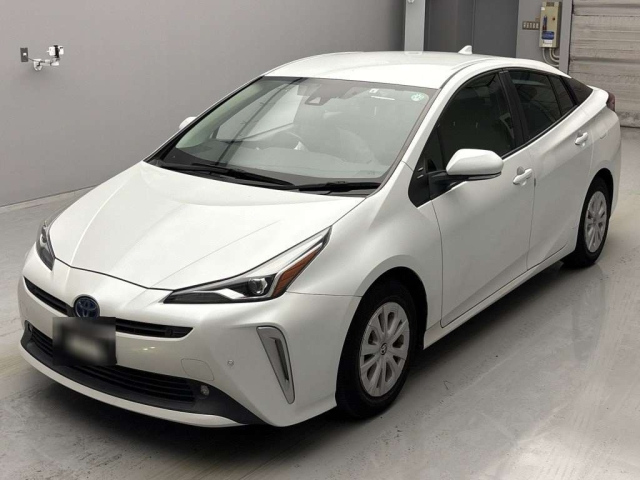 TOYOTA PRIUS 2021