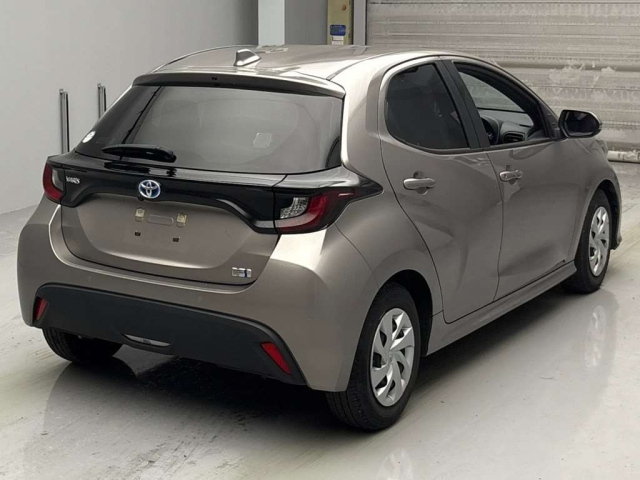TOYOTA YARIS 2021
