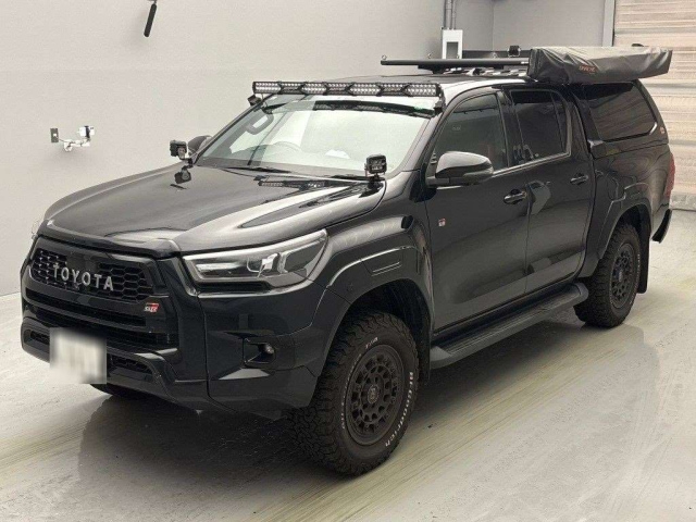 TOYOTA HILUX 2022