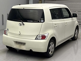 TOYOTA BB 2009