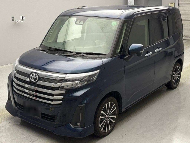 TOYOTA ROOMY 2022
