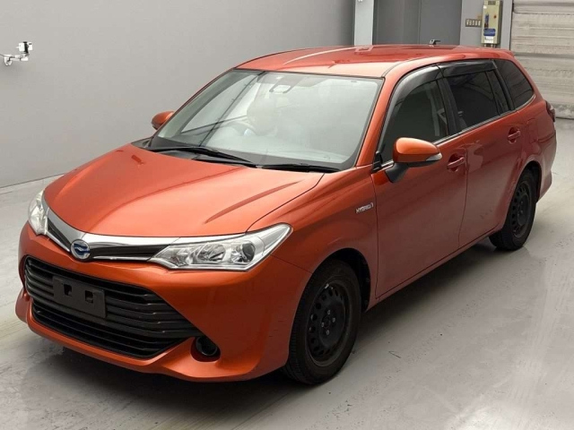 TOYOTA COROLLA FIELDER 2015