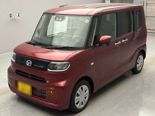 DAIHATSU TANTO 2024