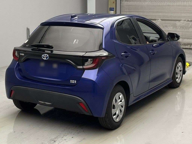 TOYOTA YARIS 2021
