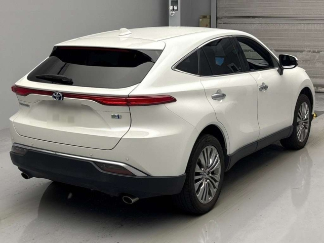 TOYOTA HARRIER 2020