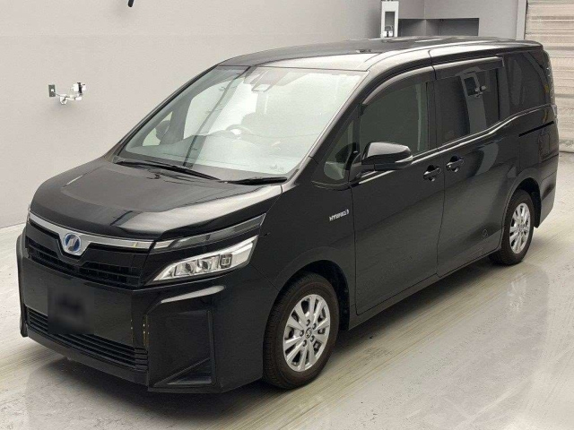 TOYOTA VOXY 2020