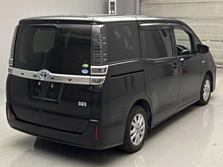 TOYOTA VOXY 2020