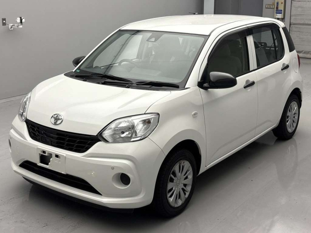 TOYOTA PASSO 2018