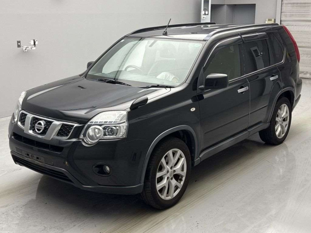 NISSAN X-TRAIL 2013