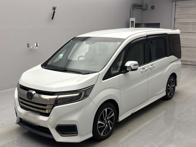 HONDA STEP WAGON 2018