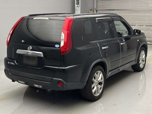 NISSAN X-TRAIL 2013