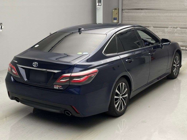 TOYOTA CROWN 2020