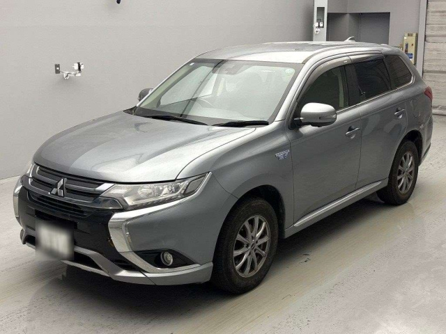 MITSUBISHI OUTLANDER PHEV 2015