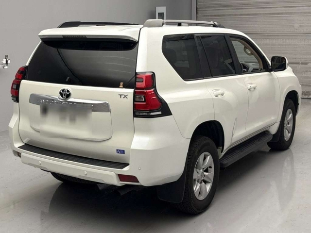 TOYOTA LAND CRUISER PRADO 2022