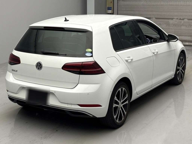 VOLKSWAGEN GOLF 2020