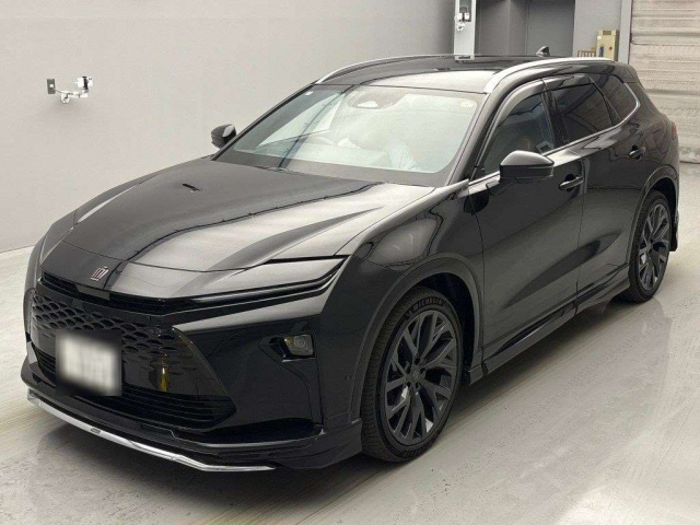 TOYOTA CROWN ESTATE 2025