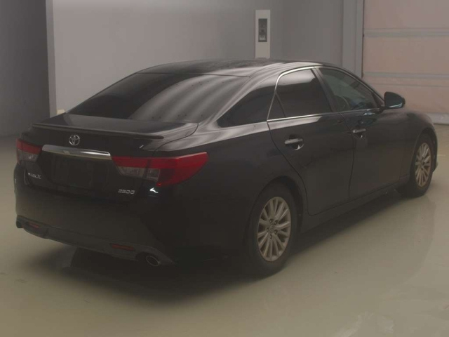 TOYOTA MARK X 2012