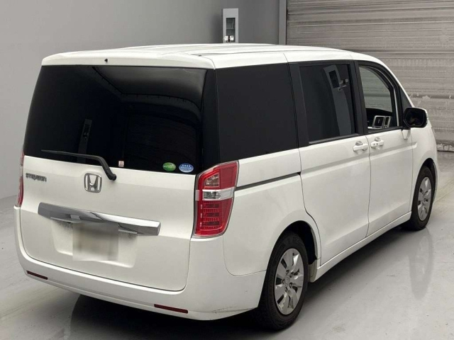 HONDA STEP WAGON 2014