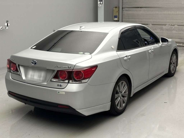 TOYOTA CROWN 2017