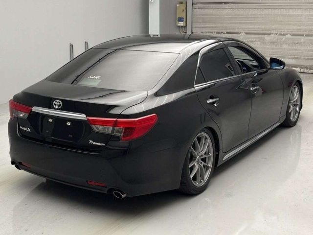 TOYOTA MARK X 2014