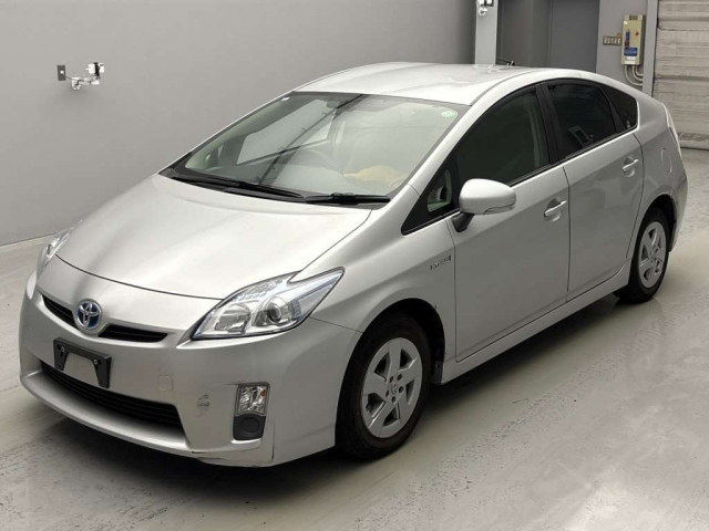 TOYOTA PRIUS 2010