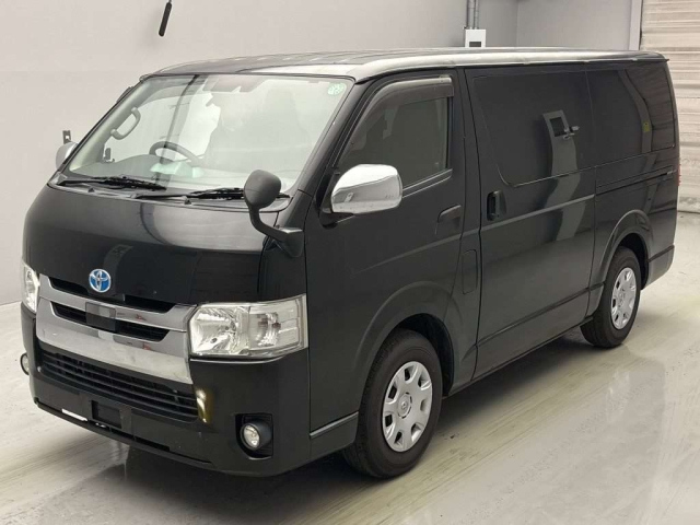 TOYOTA REGIUS ACE VAN 2018