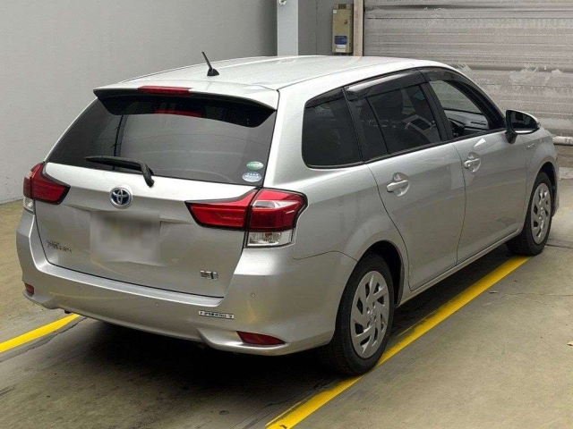 TOYOTA COROLLA FIELDER 2018